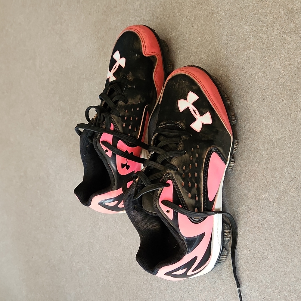 Girls Under Armour Softball Cleats